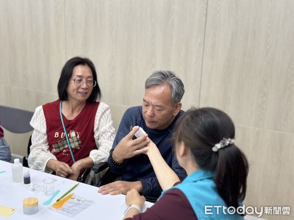 ▲▼ 管路安心進階移除 在嘉照顧尚安心 。(圖/嘉義縣政府提供)