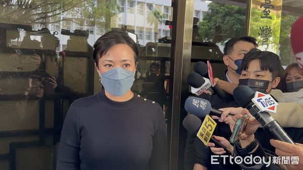 ▲▼ 吳欣盈首度被約談,訊後現身回應 。(圖/記者劉昌松攝)