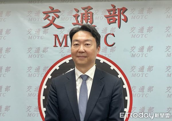 ▲▼交通部長陳世凱與媒體茶敘座談。(圖/記者蔡亞樺攝)