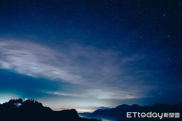 ▲▼ 2025年1月3日流星雨極大化期住阿里山賓館u.3ru cjo4就近至小笠原山觀賞〈開春第一場流星雨〉 。(圖/阿里山賓館提供)