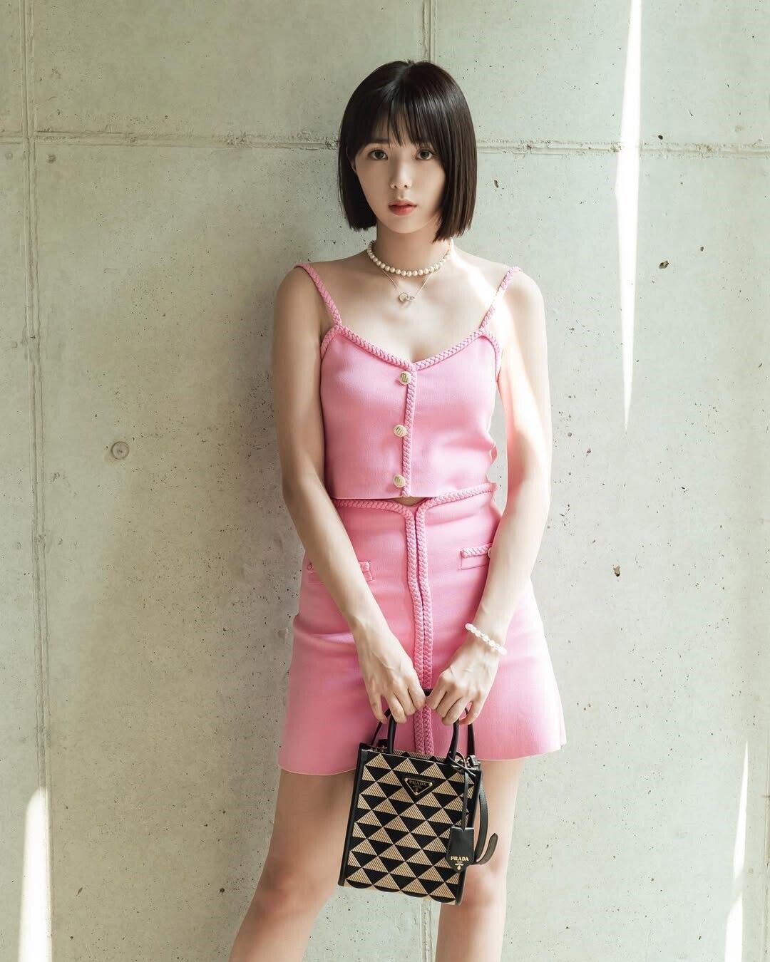 ▲蔡秀彬短髮 。(圖/翻攝自IG、MBC)