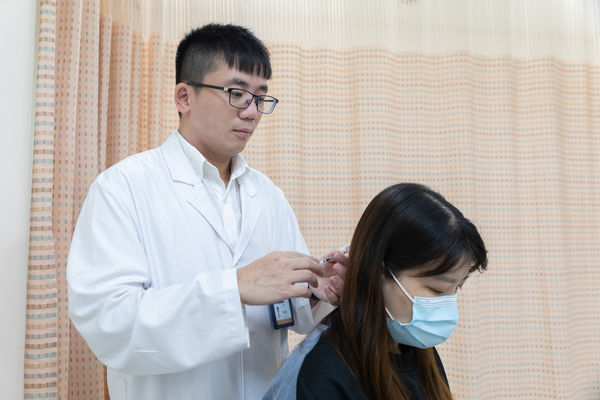 ▲▼陽明交通附設醫院廖誼佳醫師。(圖/陽明交通附設醫院提供,下同)