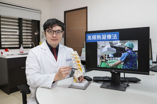 ▲羅東博愛醫院全人疼痛照護中心主治醫師李政憲。(圖/羅東博愛醫院提供)