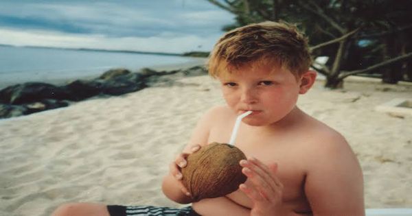 ▲前童星「羅里賽克斯」死於洛杉磯野火。(圖/翻攝自X、羅里賽克斯官網)