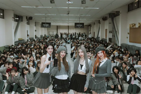 ▲▼女團 「ELL&s」出席校園活動。(圖/KJM娛樂提供)