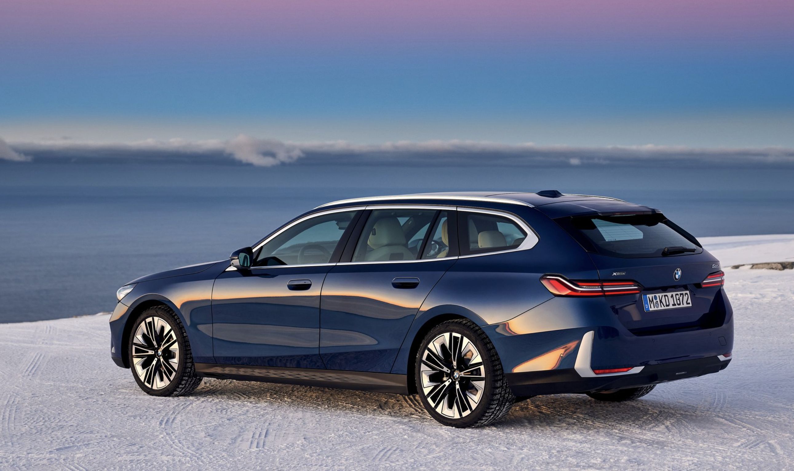 ▲5系列旅行車 。(圖/翻攝自BMW)