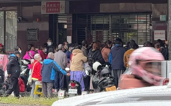 ▲▼ 。(圖/翻攝自FB路上觀察學院)