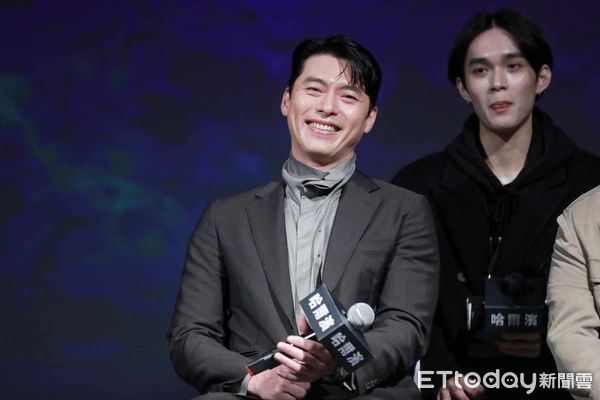▲玄彬《哈爾濱》導演禹民鎬、朴勳、製片金元國16日出席記者會。(圖/記者周宸亘攝)