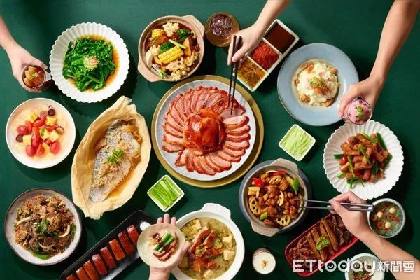 ▲王品中餐韓料過年送1200元發財金 玩彈珠台還可抽千元贈菜組。(圖/王品提供)