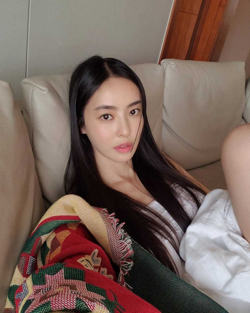 《單身即地獄4》人氣火爆!主持人李多熙比女嘉賓更辣,長髮變身耳下短髮正翻,靠空中瑜珈養出韓國第一美腿