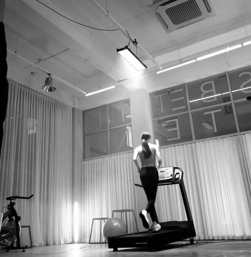 《單身即地獄4》人氣火爆!主持人李多熙比女嘉賓更辣,長髮變身耳下短髮正翻,靠空中瑜珈養出韓國第一美腿