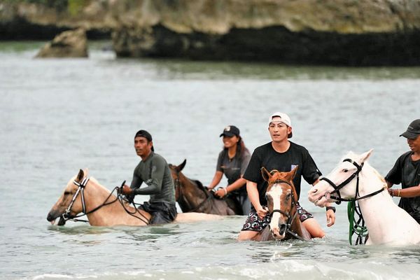 【獨家】【不認愛一起玩】嘴上不認交往 吳婉君、趙駿亞外洩愛足跡
