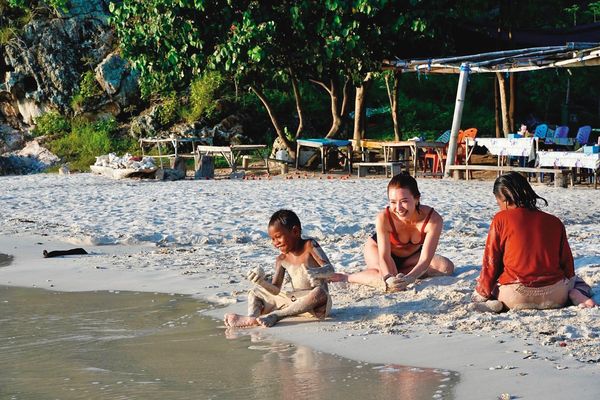 【獨家】【不認愛一起玩】嘴上不認交往 吳婉君、趙駿亞外洩愛足跡