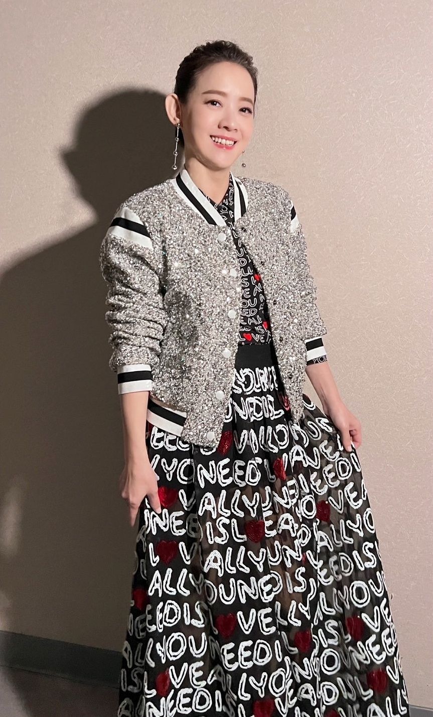 ▲▼曾寶儀緊急取消工作「終於病倒了」 狂咳1周失聲曝病況。(圖/翻攝自Facebook/曾寶儀 Bowie)