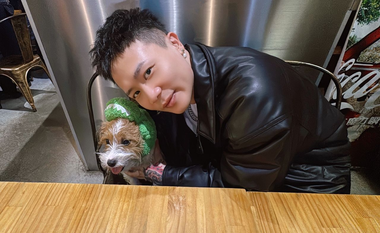 ▲▼蕭秉治「完人挑戰」第三集:一日寵物保母篇。(圖/相信音樂提供)