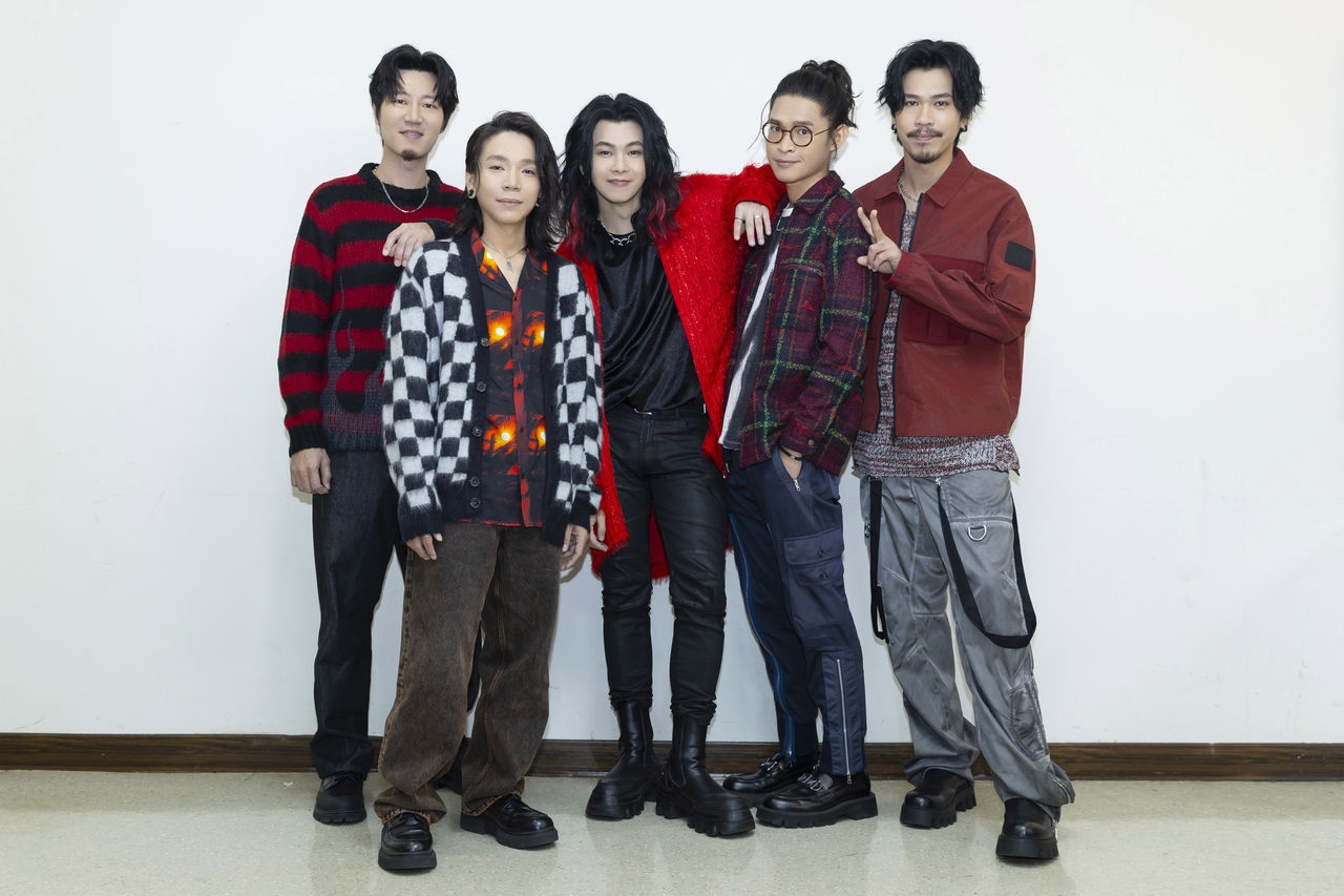 ▲▼麋先生、告五人《紅白》。(圖/相信音樂提供)