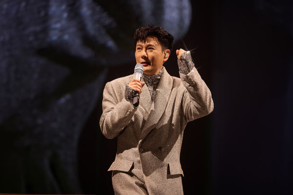 ▲▼「情歌王子」張信哲演唱會。(圖/潮水音樂提供)