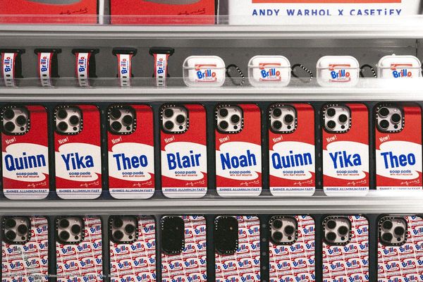 ▲Andy Warhol x CASETiFY。(圖/品牌提供)