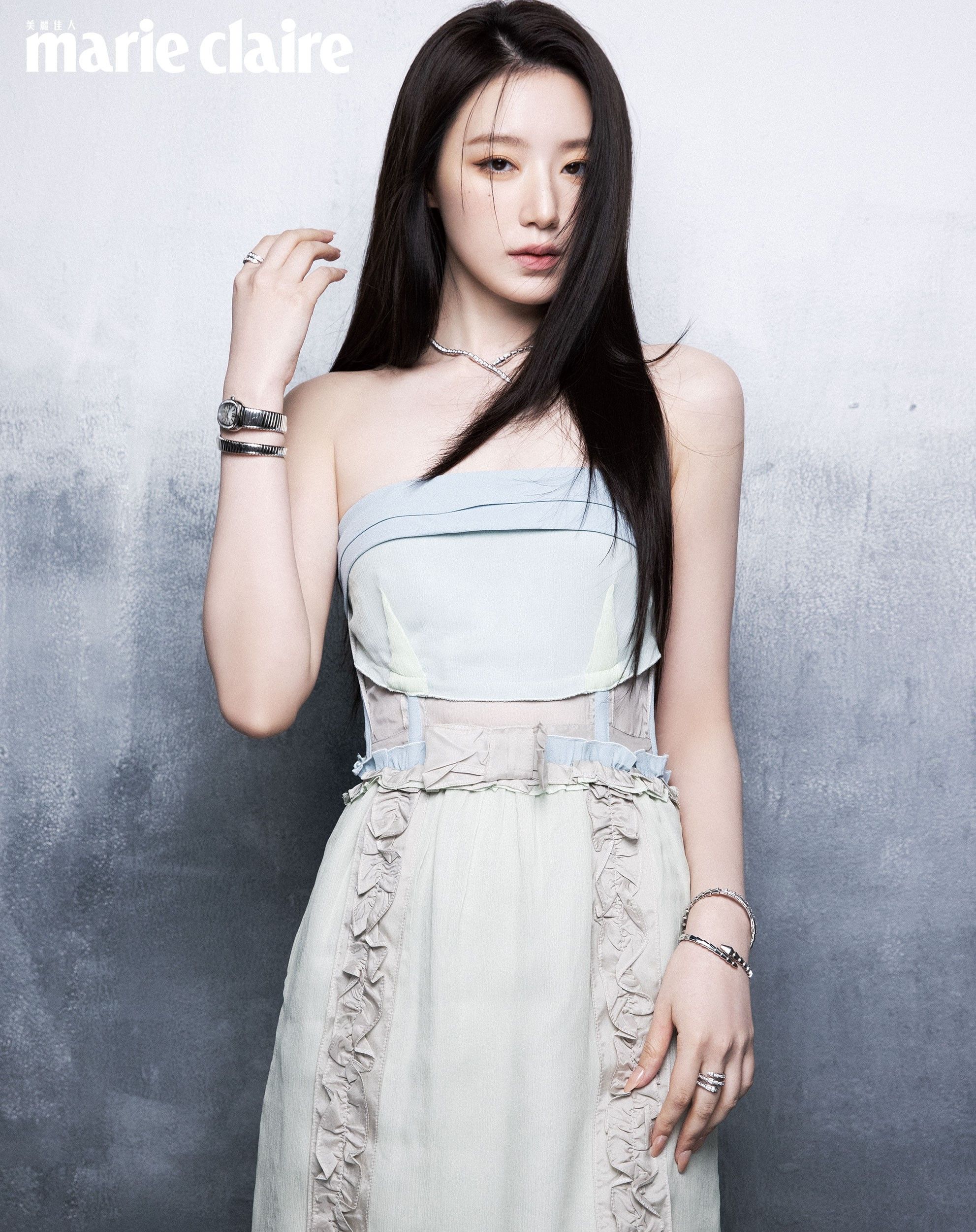 ▲▼ 舒華 。(圖/《Marie Claire 美麗佳人》國際中文版提供)