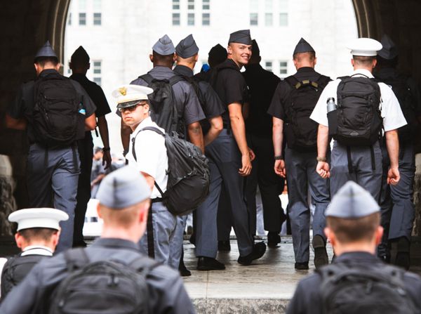 因應川普總統針對多元、平等與包容(DEI)計畫的行政命令,解散多個學生主導的文化與專業社團。(翻攝westpoint.edu)