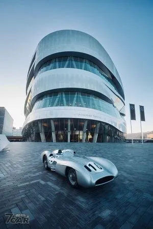 史上最有價值的大獎賽車! 這輛 Mercedes-Benz W 196 R Stromlinienwagen 以 51,155,000 歐元天價售出