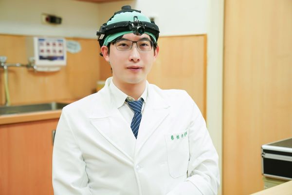 ▲▼台北慈濟醫院耳鼻喉科蔡祐任醫師。(圖/台北慈濟醫院提供)