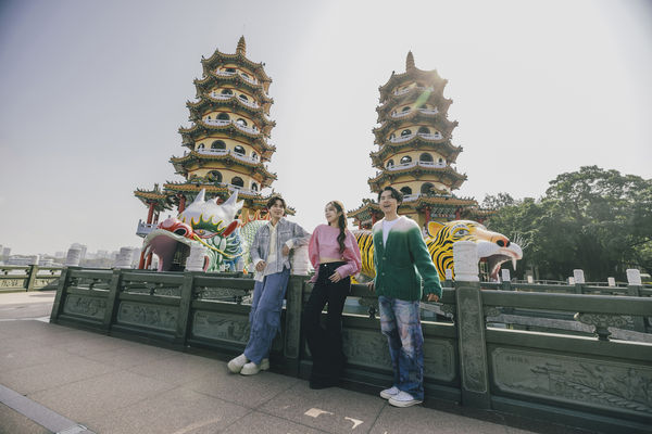 ▲▼Coldplay開場嘉賓變成主角!告五人站上高雄世運:。(圖/相信音樂提供)