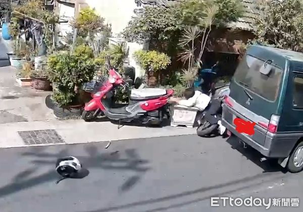 ▲彰化平安街發生碰撞事件。(圖/翻攝自彰化人大小事)