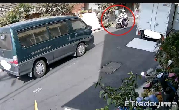 ▲彰化平安街發生碰撞事件。(圖/翻攝自彰化人大小事)