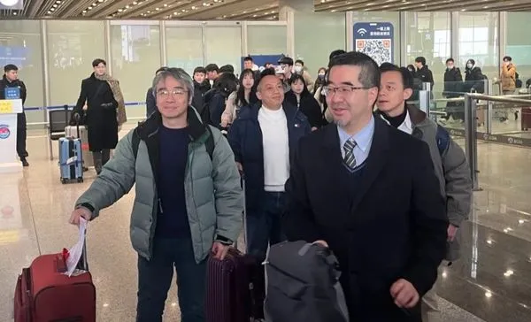 ▲▼ 蕭旭岑今率領大九學堂學生赴陸 。(圖/翻攝 北京日報)