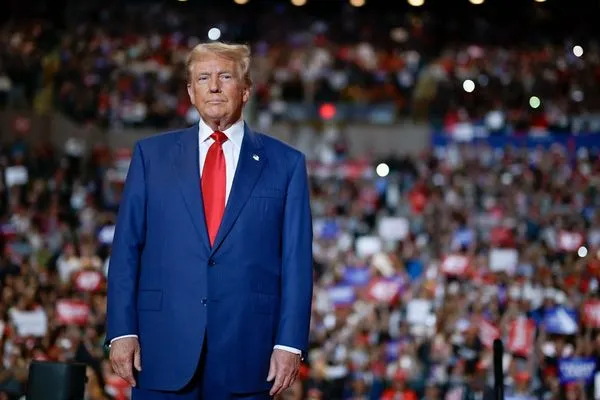 川普是美國歷任最重視投資市場的總統,專家認為美股長線動能可期。(翻攝自川普臉書)