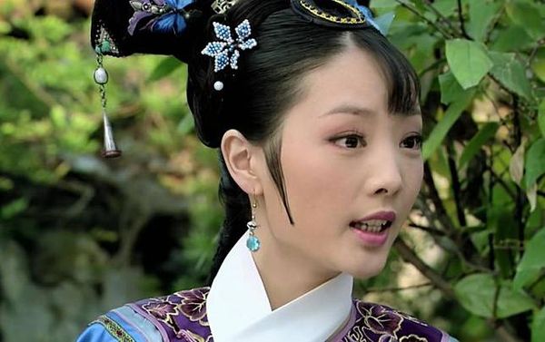 ▲崔漫莉飾演的余鶯兒戲份全被電視台剪光。(圖/翻攝自劇照)