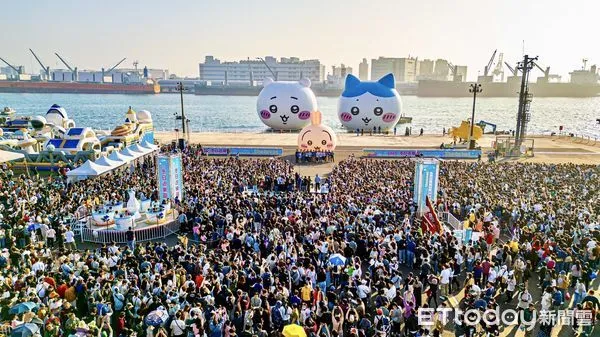 ▲▼吉伊卡哇,2025高雄冬日遊樂園創下超過600萬參觀人潮,帶進逾100億觀光產值。(圖/記者許宥孺翻攝)