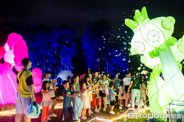 ▲▼ 嘉義市地方政府旅宿業管理輔導績效考核獲特優 。(圖/嘉義市政府提供)