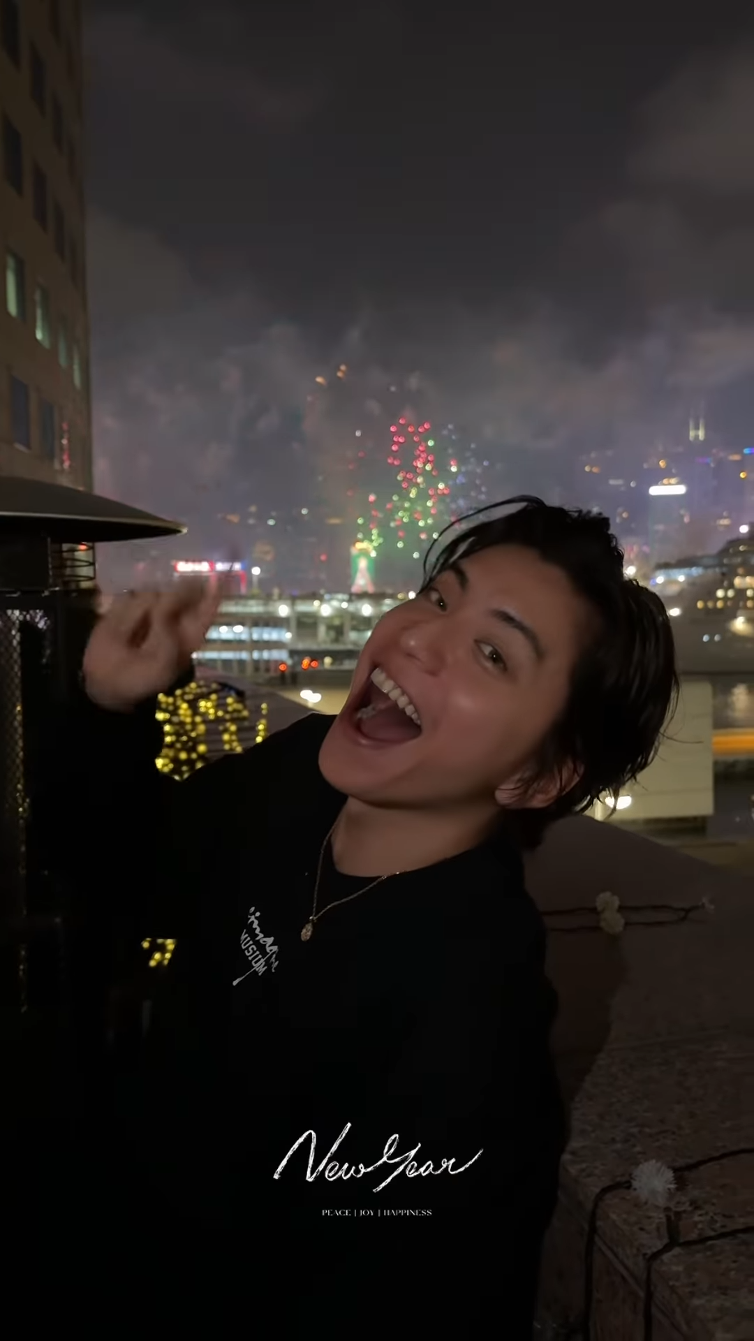 ▲▼王大陸1月在香港跨年。(圖/翻攝自IG)