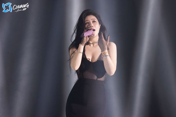 ▲《創造營亞洲第二季》導師合照(左起)袁婭維、Jeff、BamBam、徐明浩、林依晨、Yaya。(圖/TVBS提供)