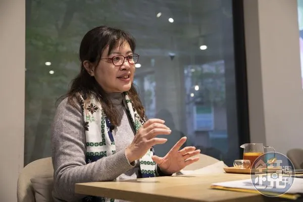 從保經超業變身包租婆,R姐(本名廖嘉紅)砸百萬優化屋況,吸引租客也提高增值空間。