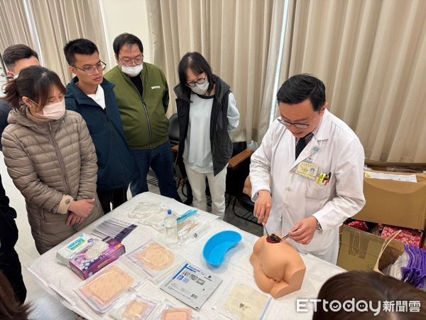 ▲▼ 北榮首次跨海金門舉行傷口衛生治療政策實作坊 。(圖/記者林名揚翻攝)