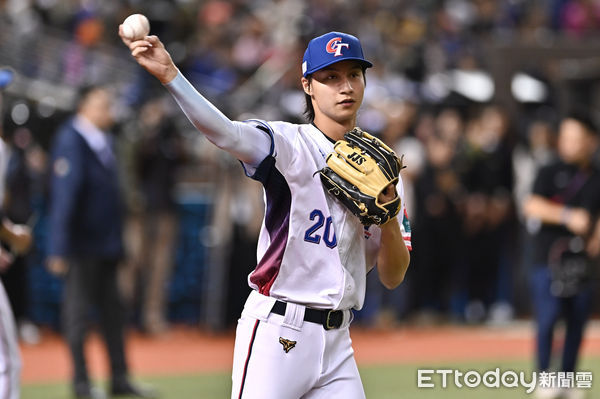 ▲▼2026年第6屆WBC世界棒球經典賽資格賽WBCQ,林佳緯。(圖/記者李毓康攝)