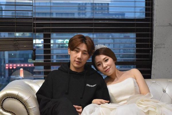 ▲金聖圭和姊姊感情極好。(圖/翻攝自IG)