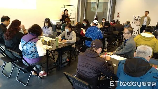 ▲台南市文化局於22日至23日,與國立台灣史前文化博物館南科考古館合作辦理「2025台灣文化大學春季學校研習課程」。(圖/記者林東良翻攝,下同)