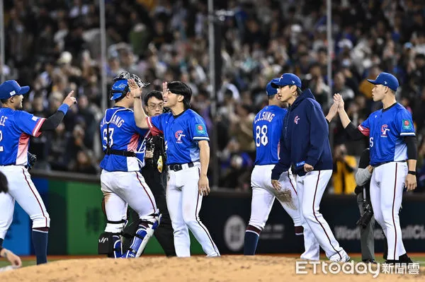 ▲▼2026年第6屆WBC世界棒球經典賽資格賽WBCQ,中華隊擊敗南非拿下資格賽首勝。(圖/記者李毓康攝)