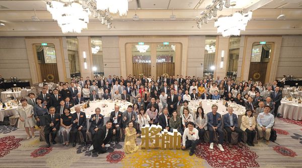 ▲CEO將帥班成軍10年,累積全台375位高階主管參與課程,是企業菁英不可錯過的學習平台。(圖/IEAT提供)