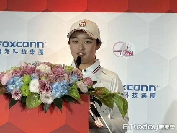 ▲鴻海台灣女子職業高爾夫選手錦標賽,曾雅妮、申智愛、川崎春花、吳佳晏。(圖/記者杜奕君攝)