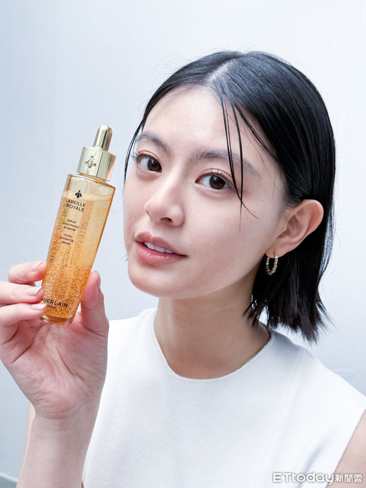 嬌蘭,朵法,醉象,油,保養,美顏油,。(圖/記者李薇攝、品牌提供)