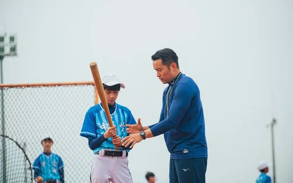 ▲張孝全在《器子》飾演棒球教練。(圖/華映娛樂提供)