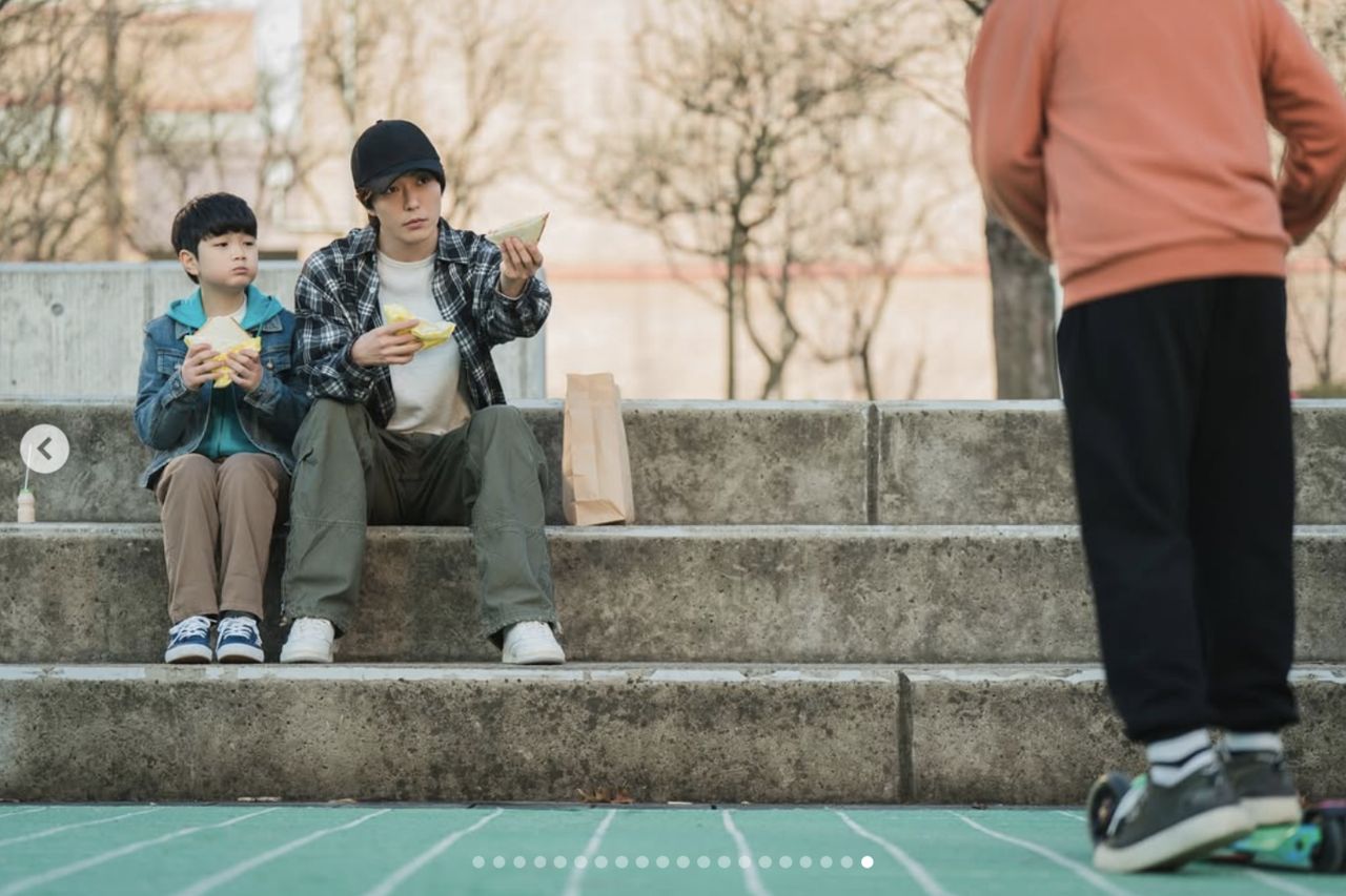 ▲▼ 。(圖/netflixkr IG)