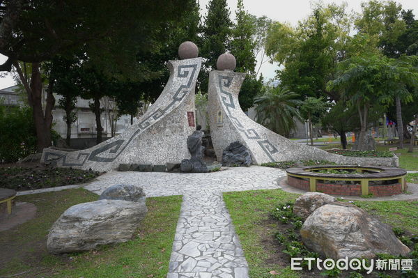 ▲▼花蓮縣第一獅子會捐贈1000株太陽鳳仙花。(圖/花蓮市公所提供,下同)