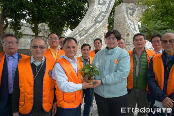 ▲▼花蓮縣第一獅子會捐贈1000株太陽鳳仙花。(圖/花蓮市公所提供,下同)