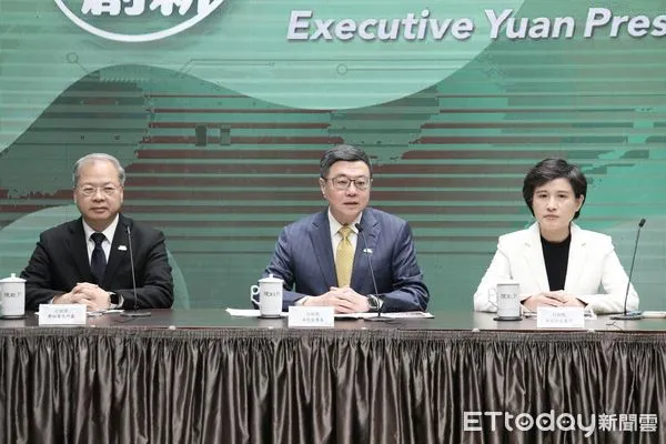 ▲▼行政院院會後記者會 卓榮泰 將對立法院提出覆議。(圖/記者屠惠剛攝)